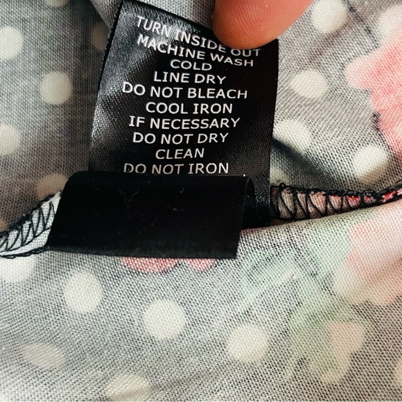 Voodoo Vixen Rockabilly Retro Polka Dot Floral Pin Up Pencil Dress Size L - Picture 8 of 8